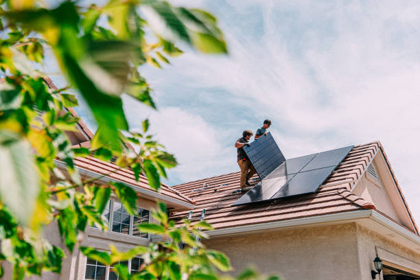 Best Roof Gutter Cleaning  in Baywood, NY